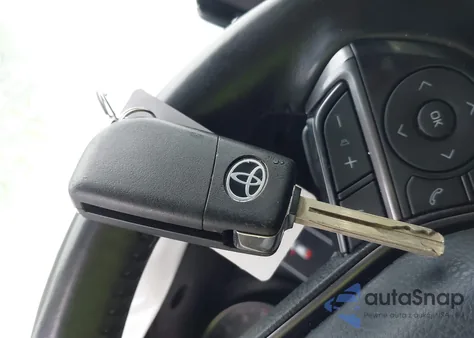 2024 Toyota Camry Se from USA, damaged, VIN 4T1G11AKXRU194555